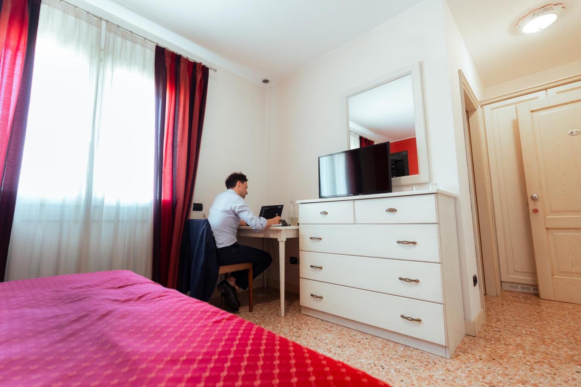 Albergo Corte Di Emma Arzignano Luaran gambar
